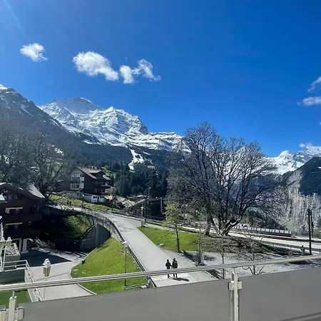 & Silberhorn Ξενοδοχείο με διαμερίσματα 4*